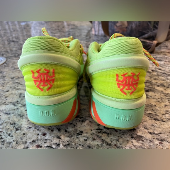 Adidas D.O.N. Spidey Sense Donovan Mitchell Shoes, Size 9 - Picture 7 of 12